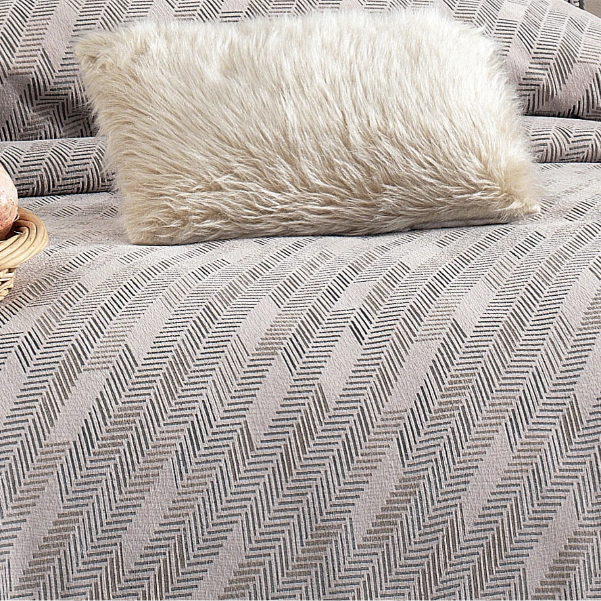 Julia Mink Tagesdecken-Set - 4-teilig - King Size