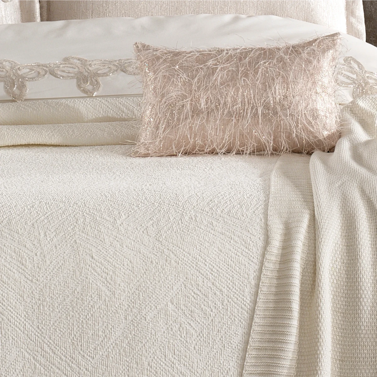 Crown Classic Aussteuer-Set 9 Stück 100% Chenille