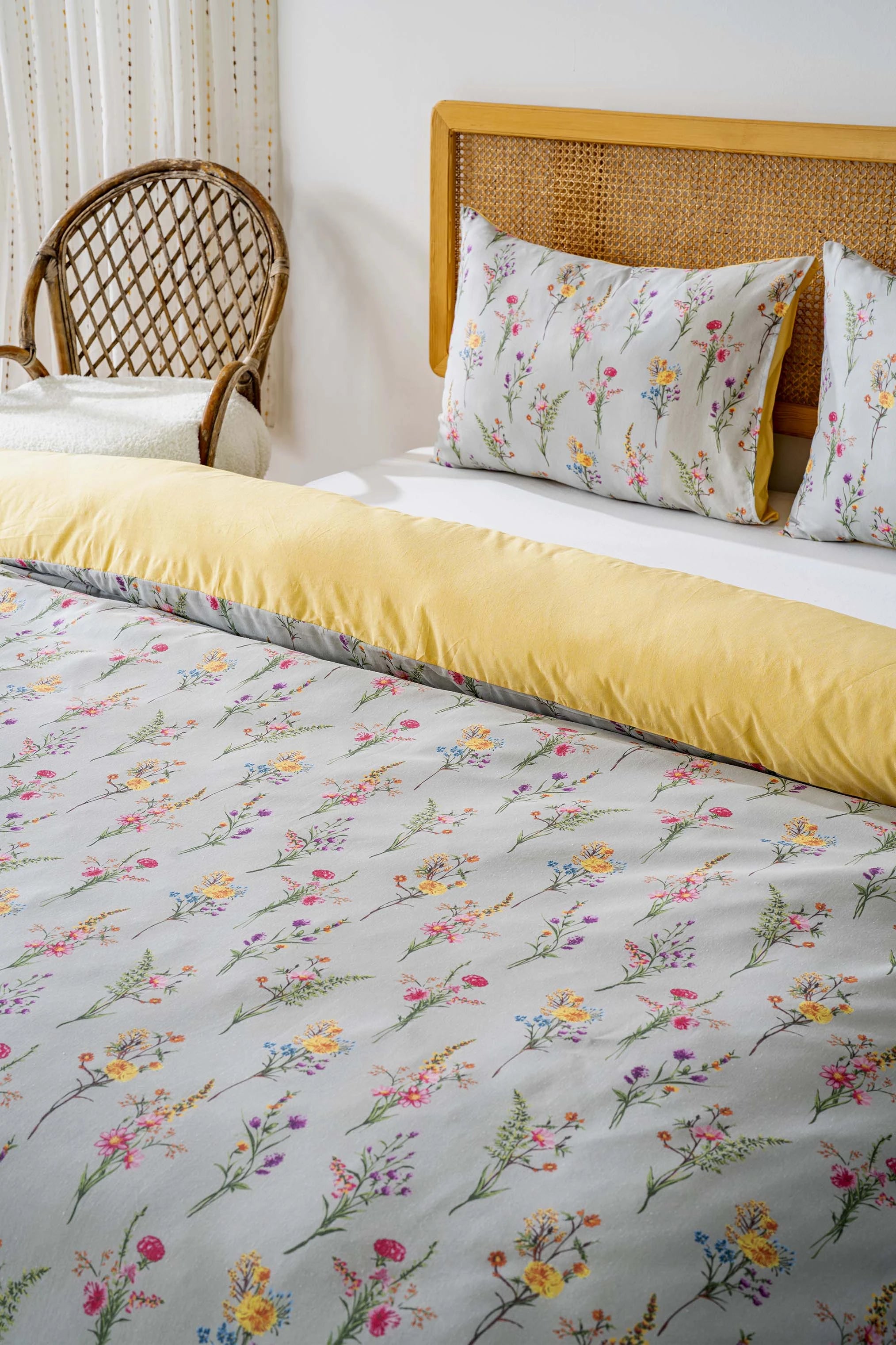 Bougainvillea Bedding Set - Polycotton - 200x215 cm