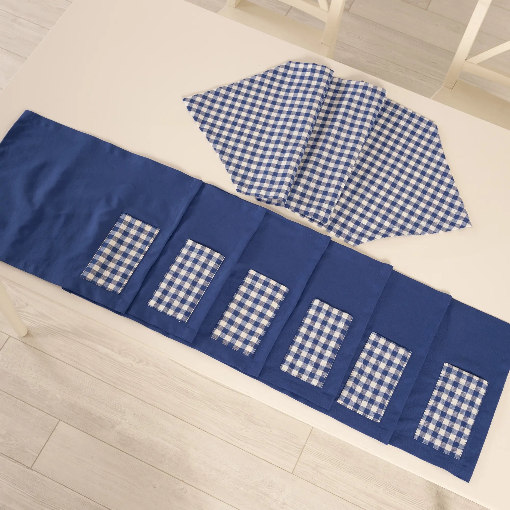 Moena Tischset & Tischläufer Blau - 7-teilig - Wasserabweisend