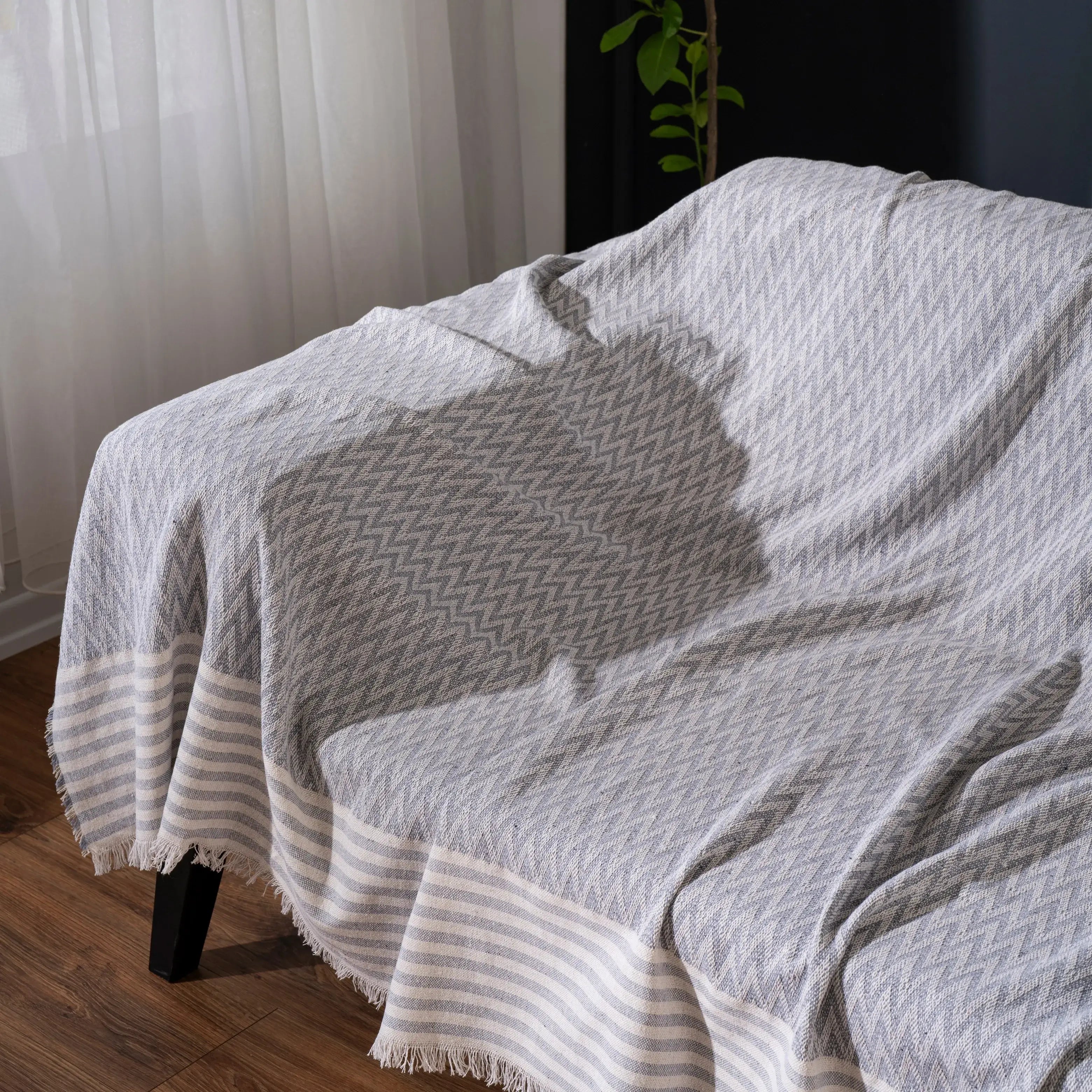 Multifunktionale Sofadecke Grau aus recycelter Baumwolle - 170x210 cm